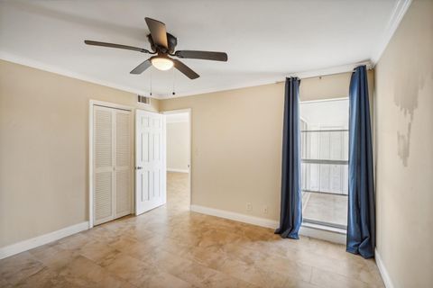 Tiny photo for 3040 NE 16th Avenue #402, Oakland Park, FL 33334 (MLS # F10556694)