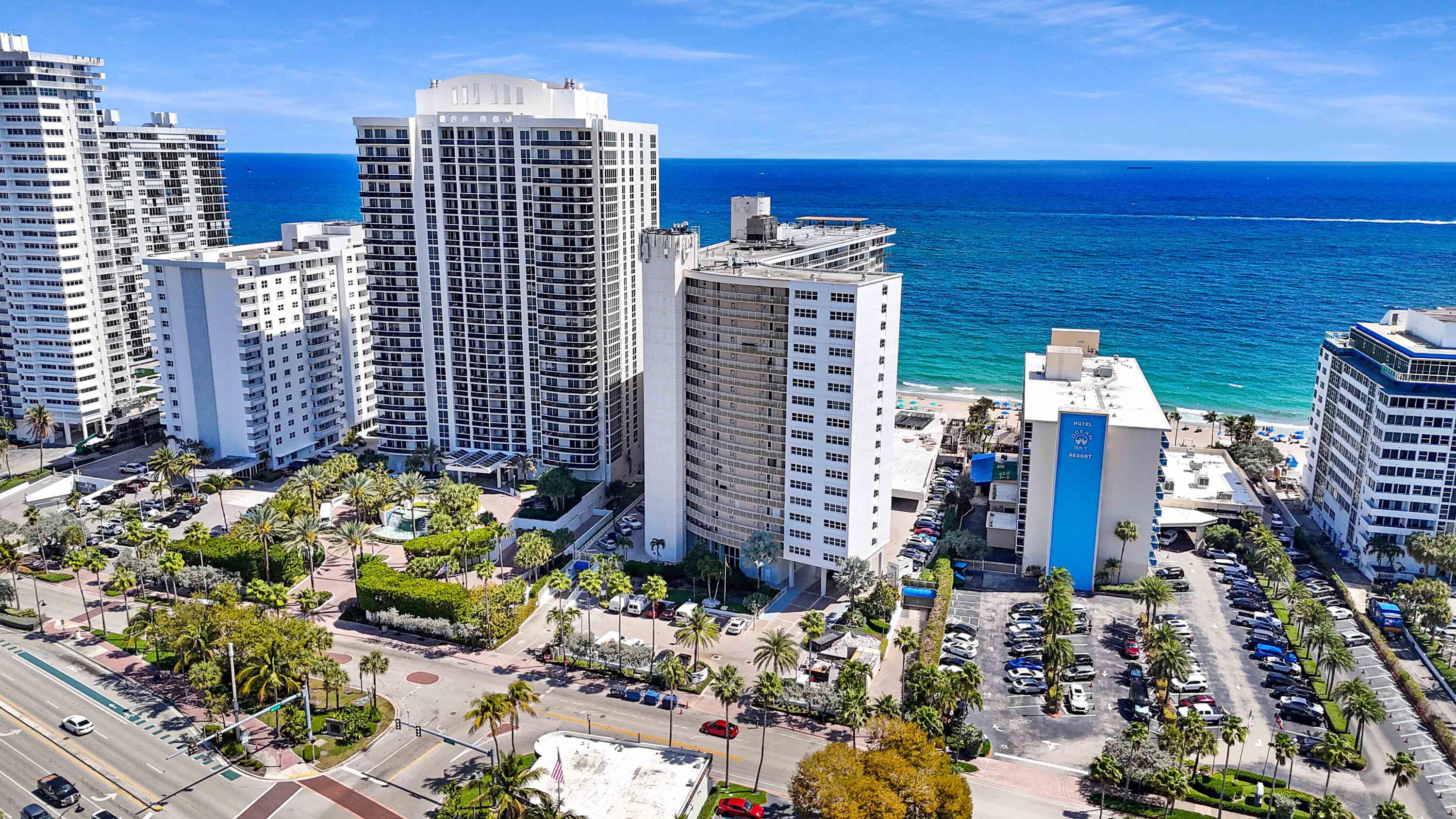 GALLEON CONDO - Residential