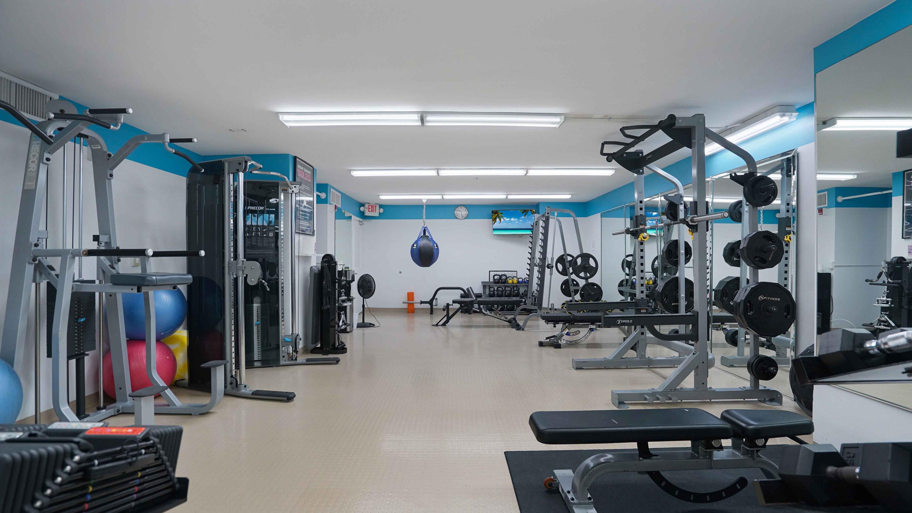 GALLEON CONDO - Residential