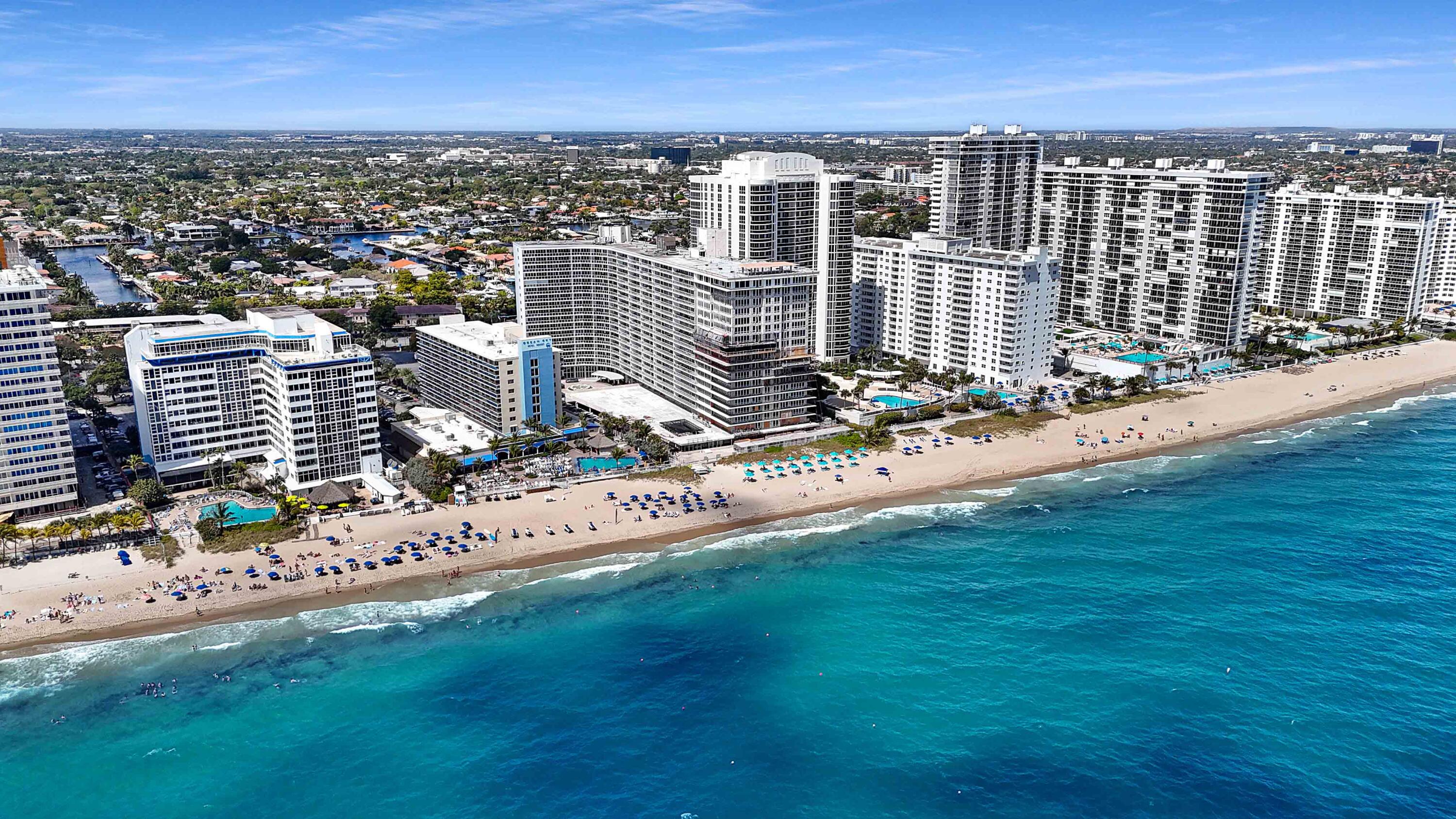 GALLEON CONDO - Residential