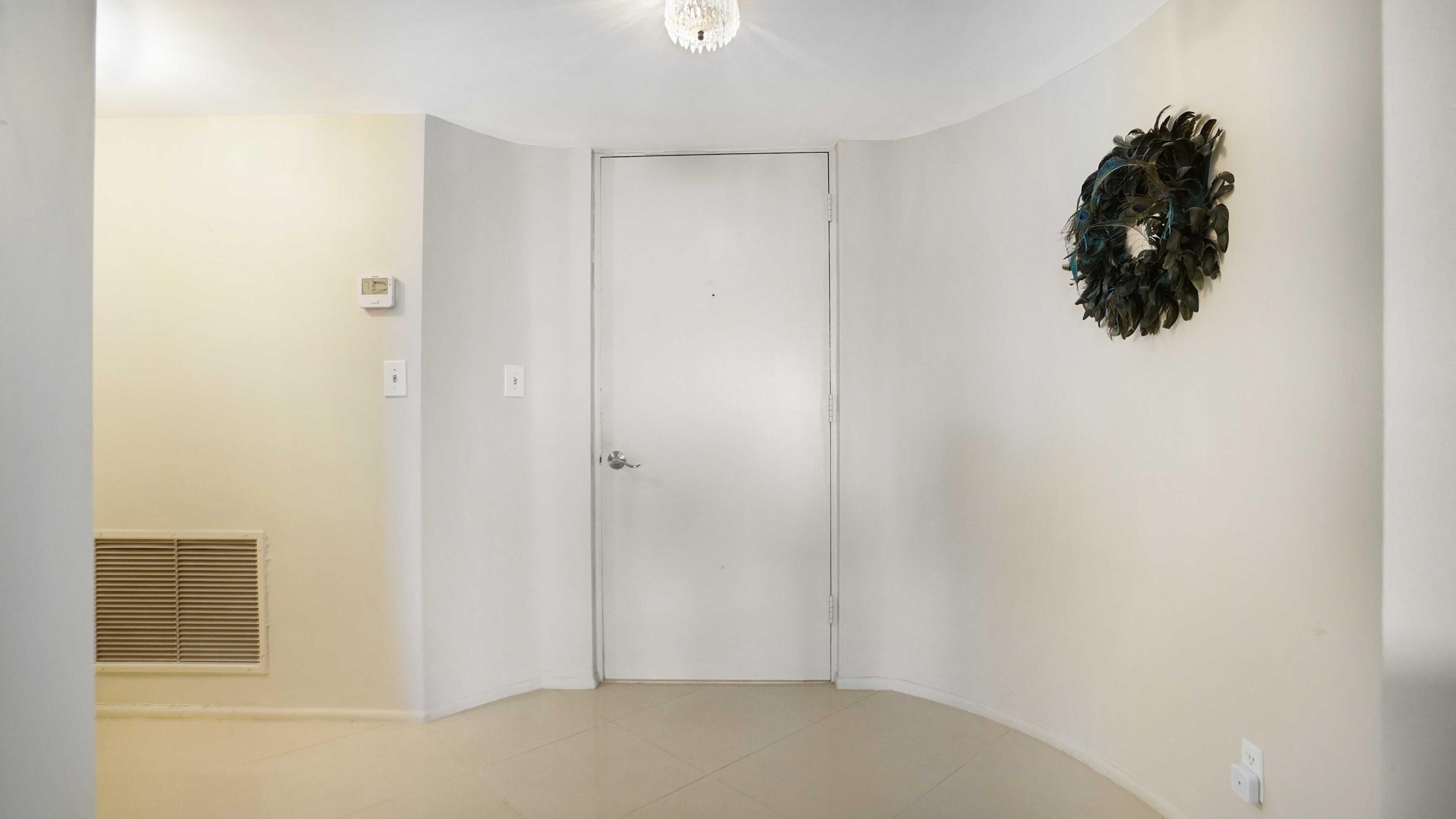 GALLEON CONDO - Residential