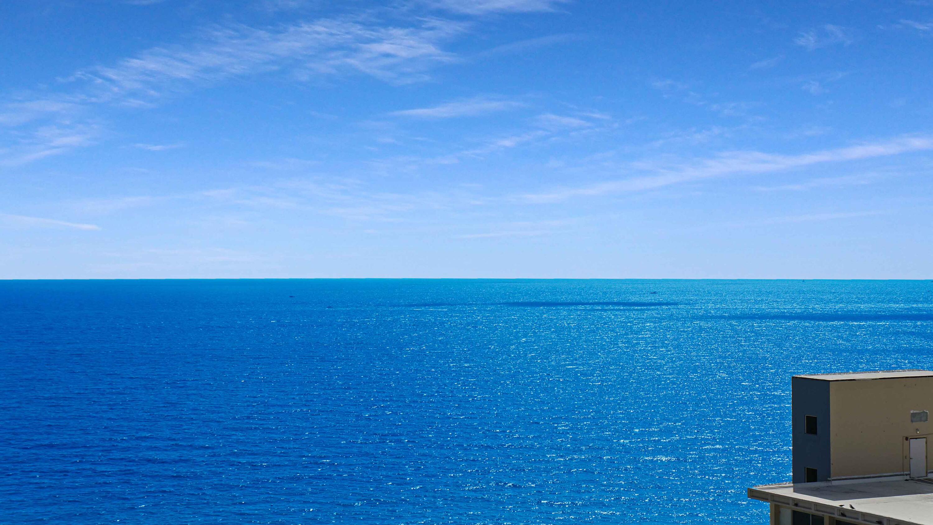 GALLEON CONDO - Residential