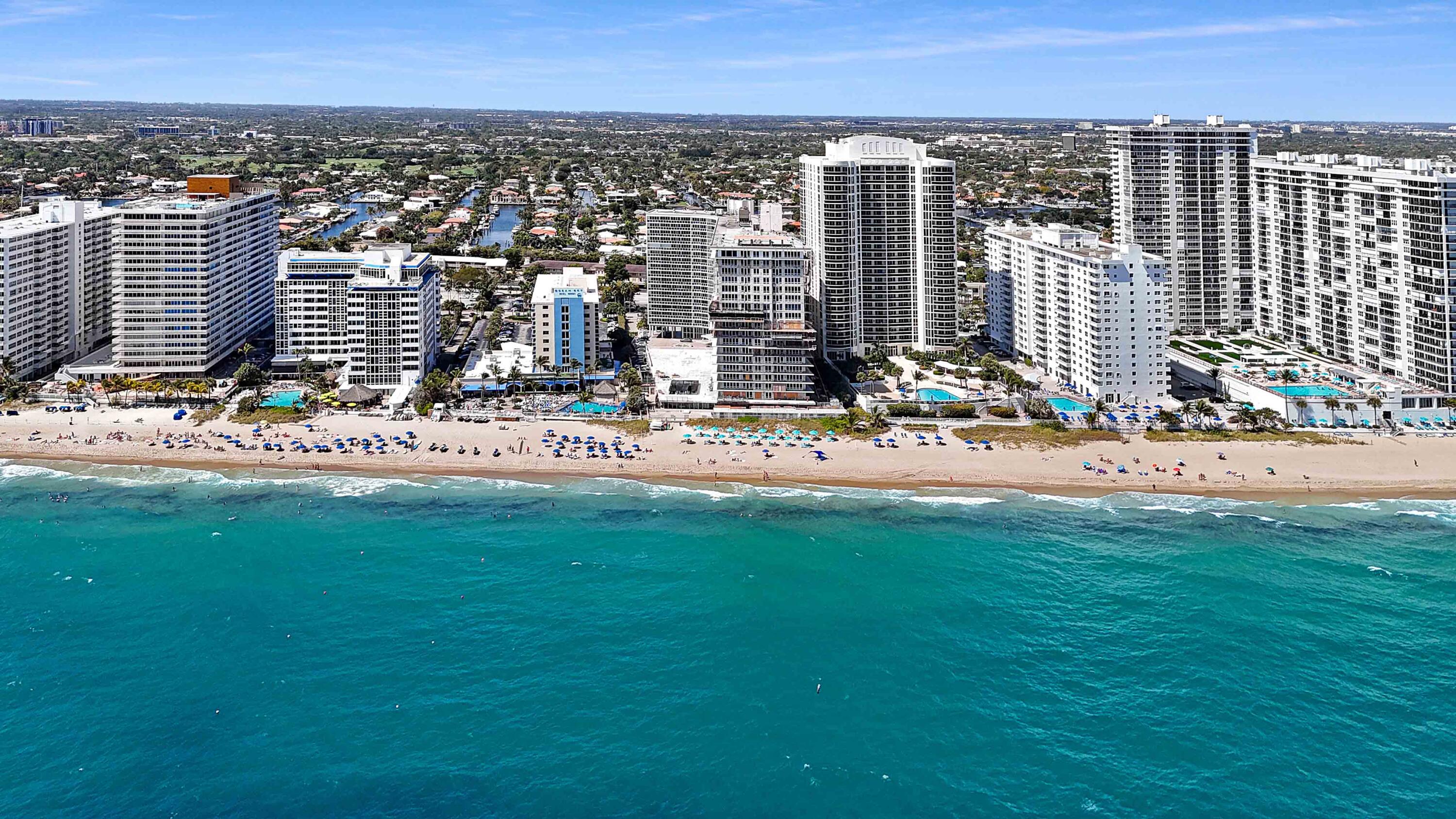 GALLEON CONDO - Residential