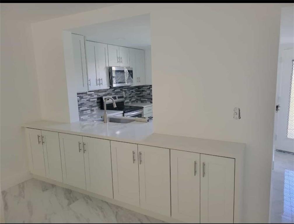 The Courtyards Of Broward - Residential Lease