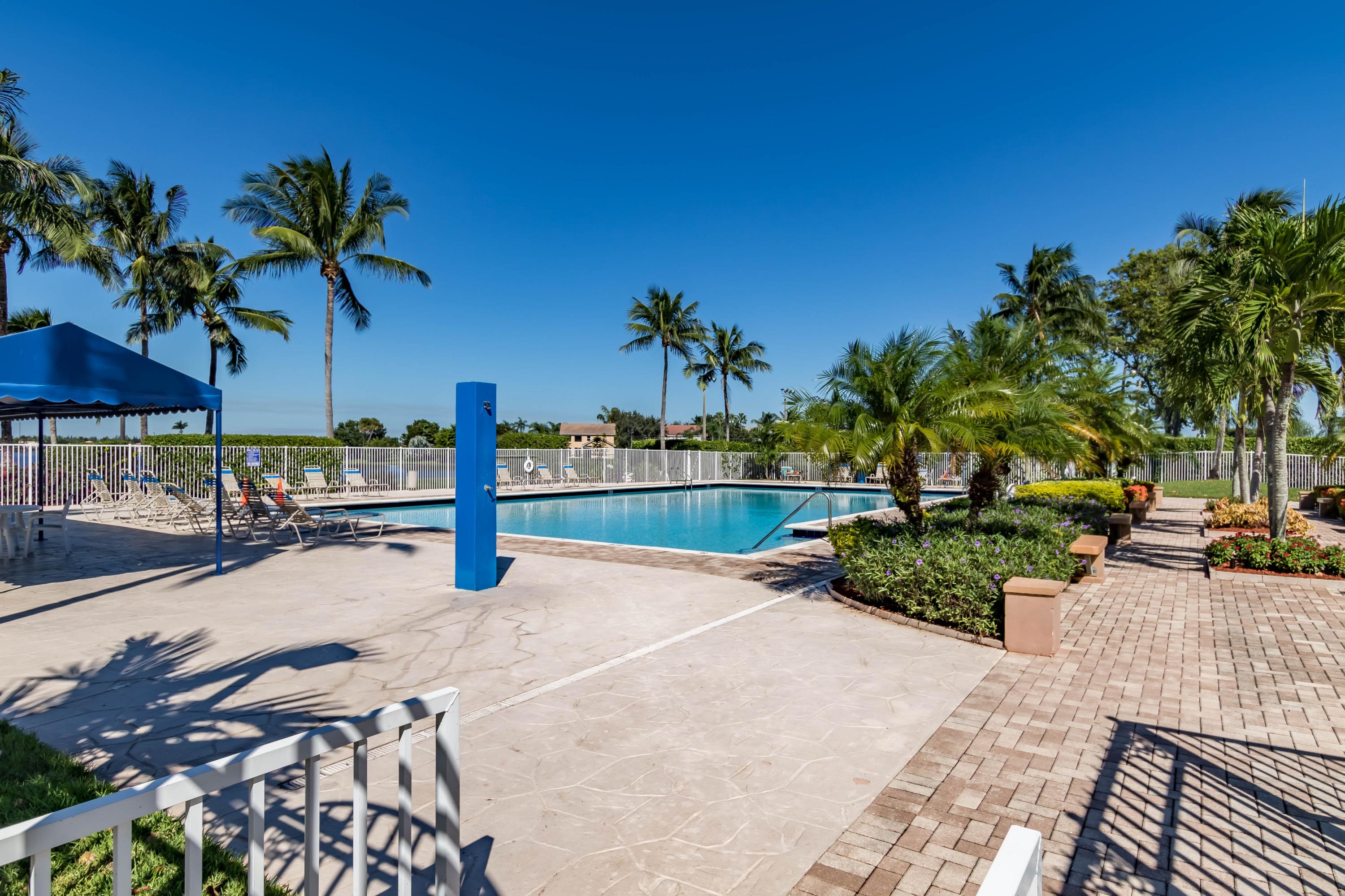 CHARLESTON SHORES - Residential