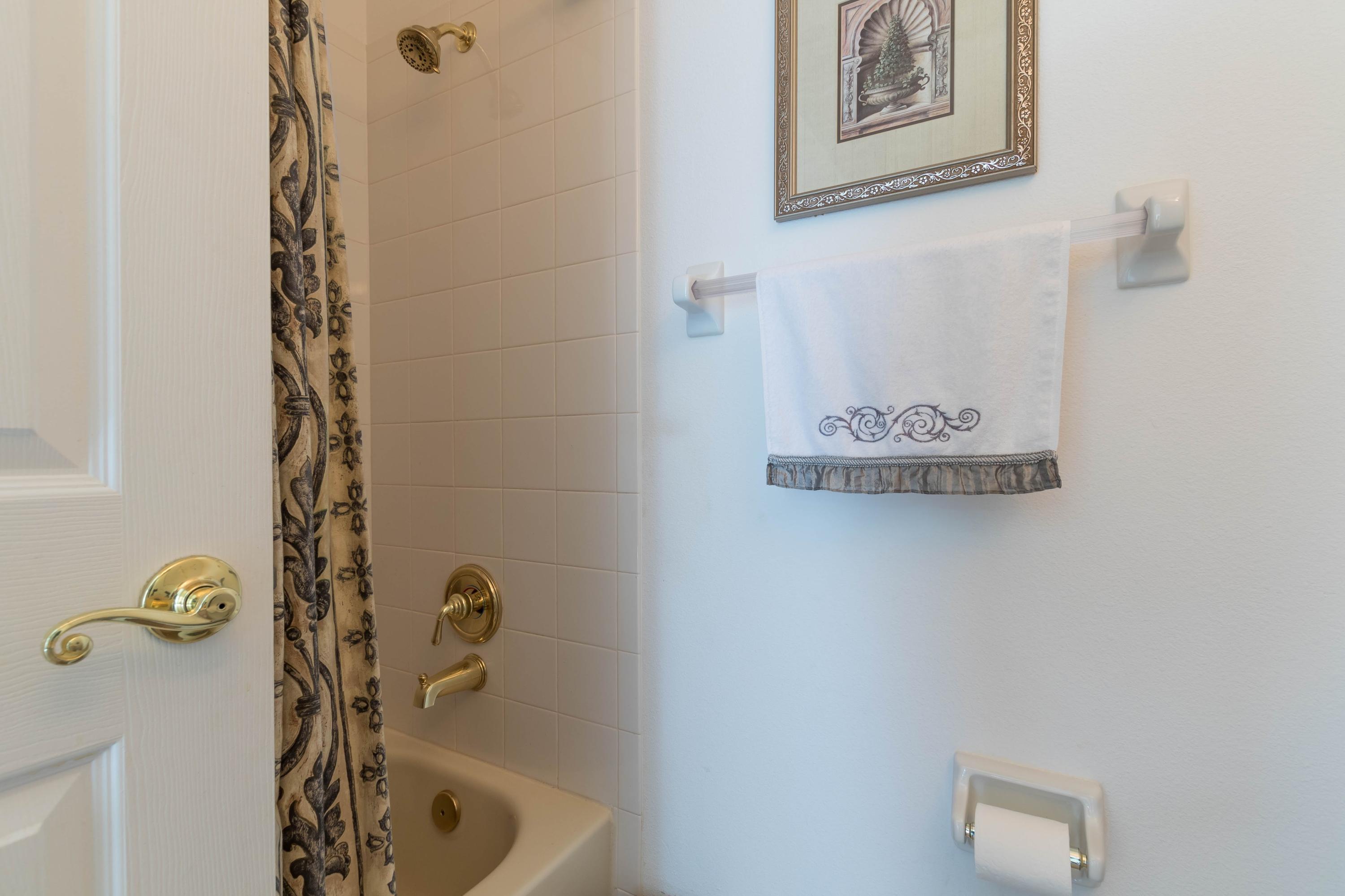 CHARLESTON SHORES - Residential