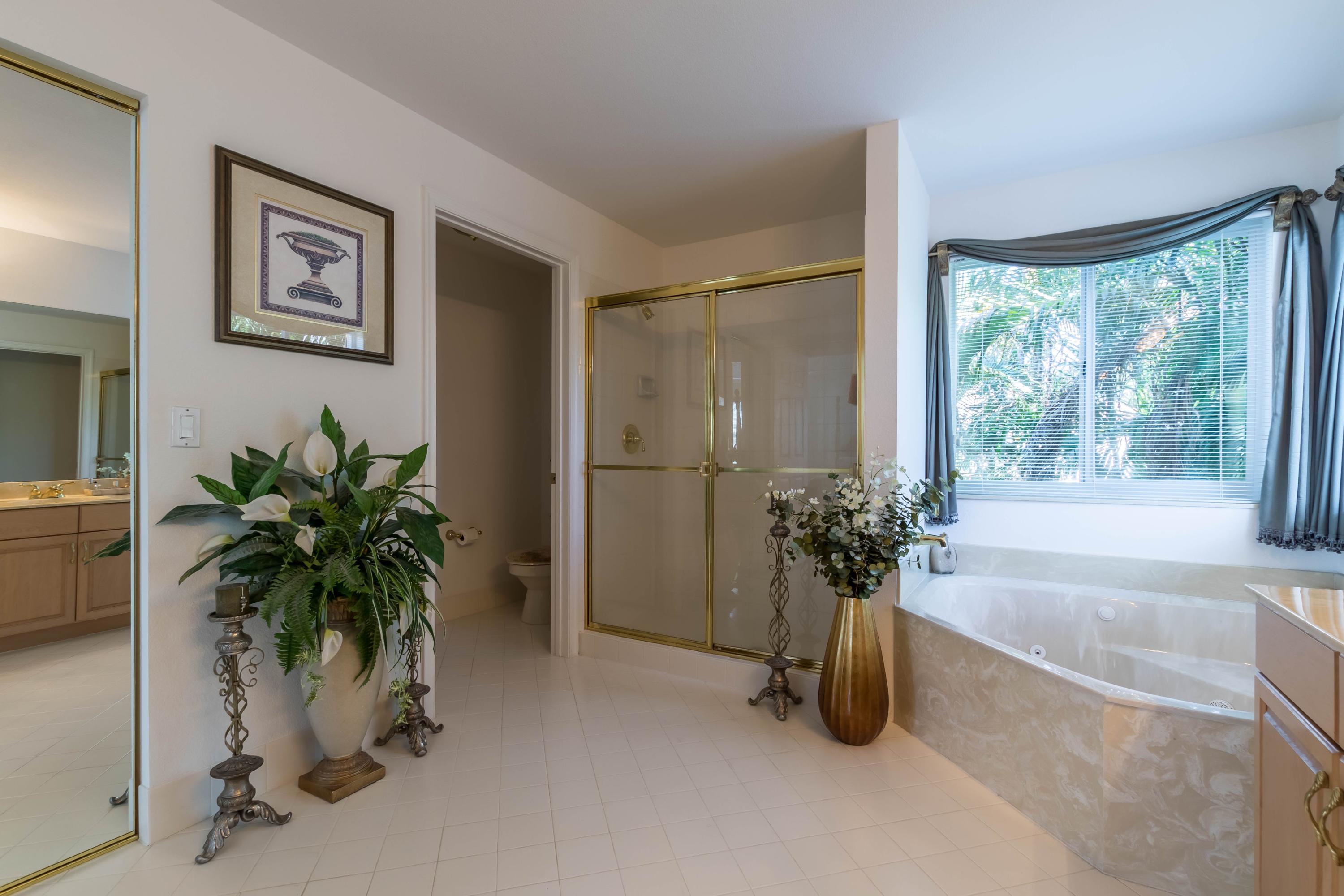 CHARLESTON SHORES - Residential