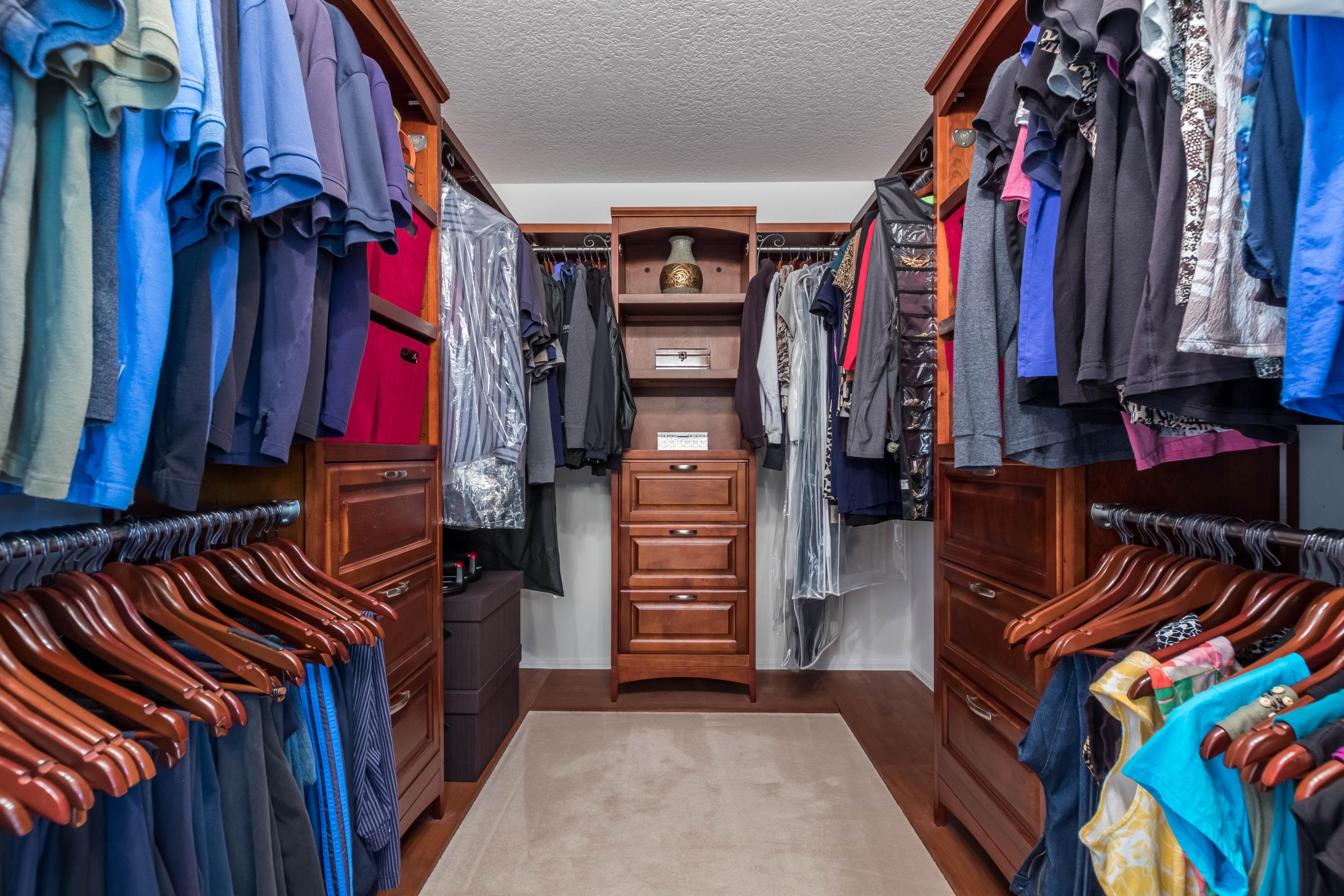 CHARLESTON SHORES - Residential