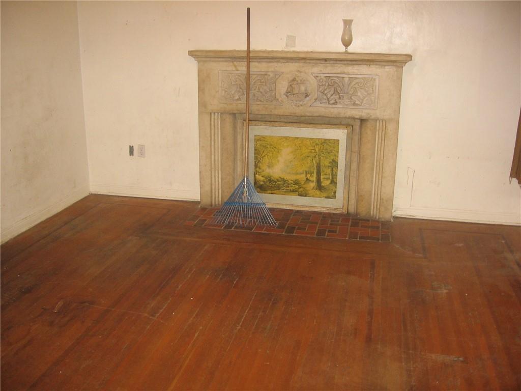 Crestwood - Residential