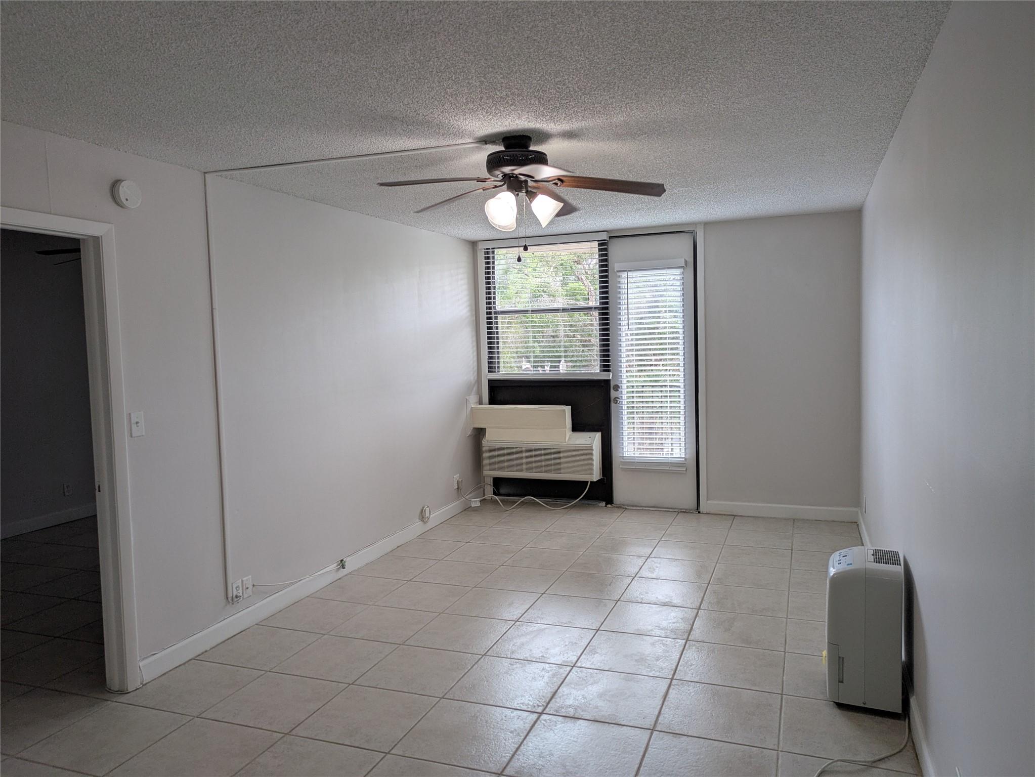 Coral Spgs Tower Club II - Residential Lease