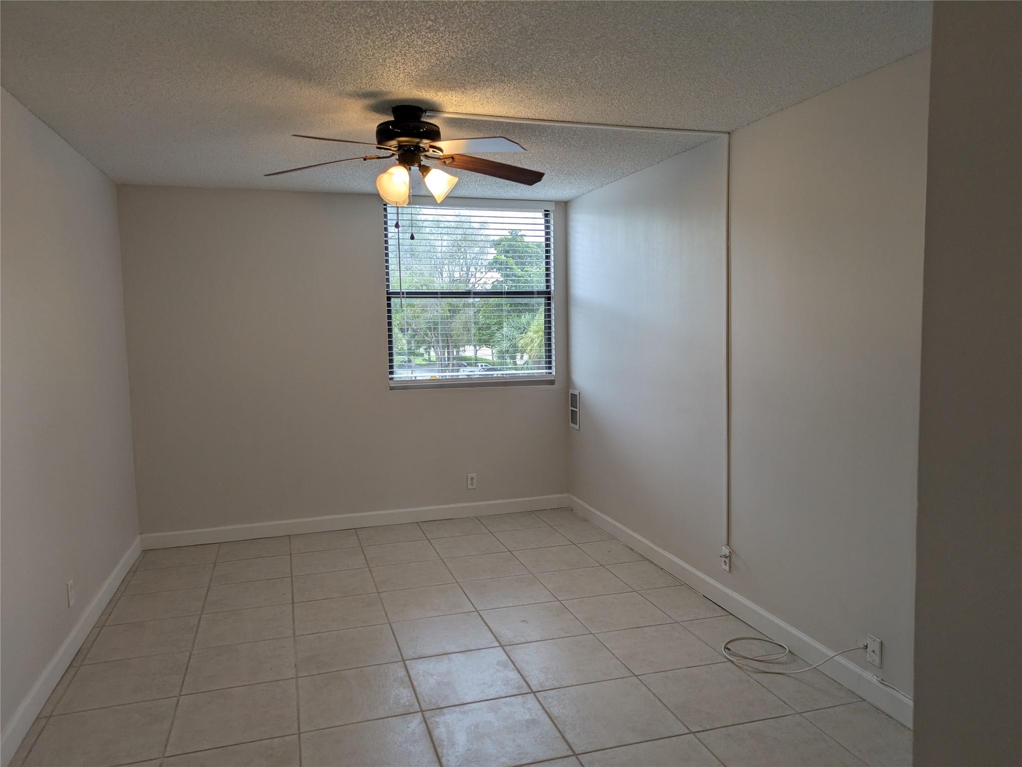 Coral Spgs Tower Club II - Residential Lease