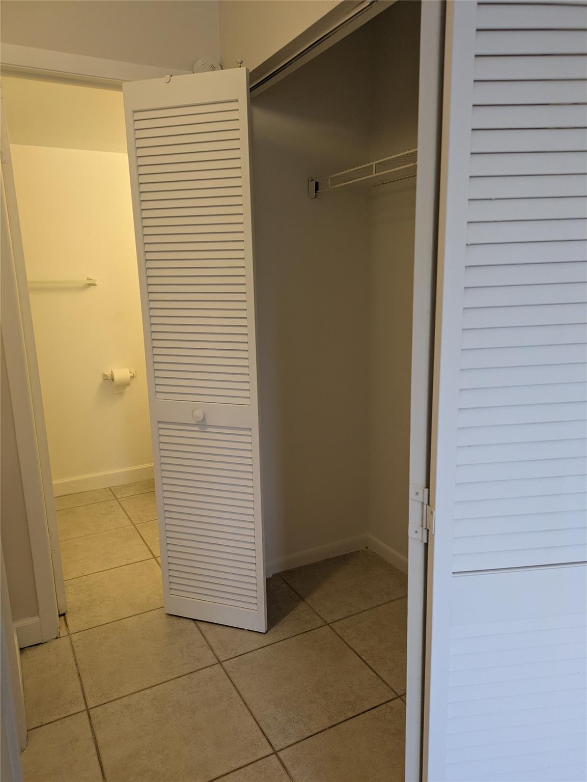 Coral Spgs Tower Club II - Residential Lease