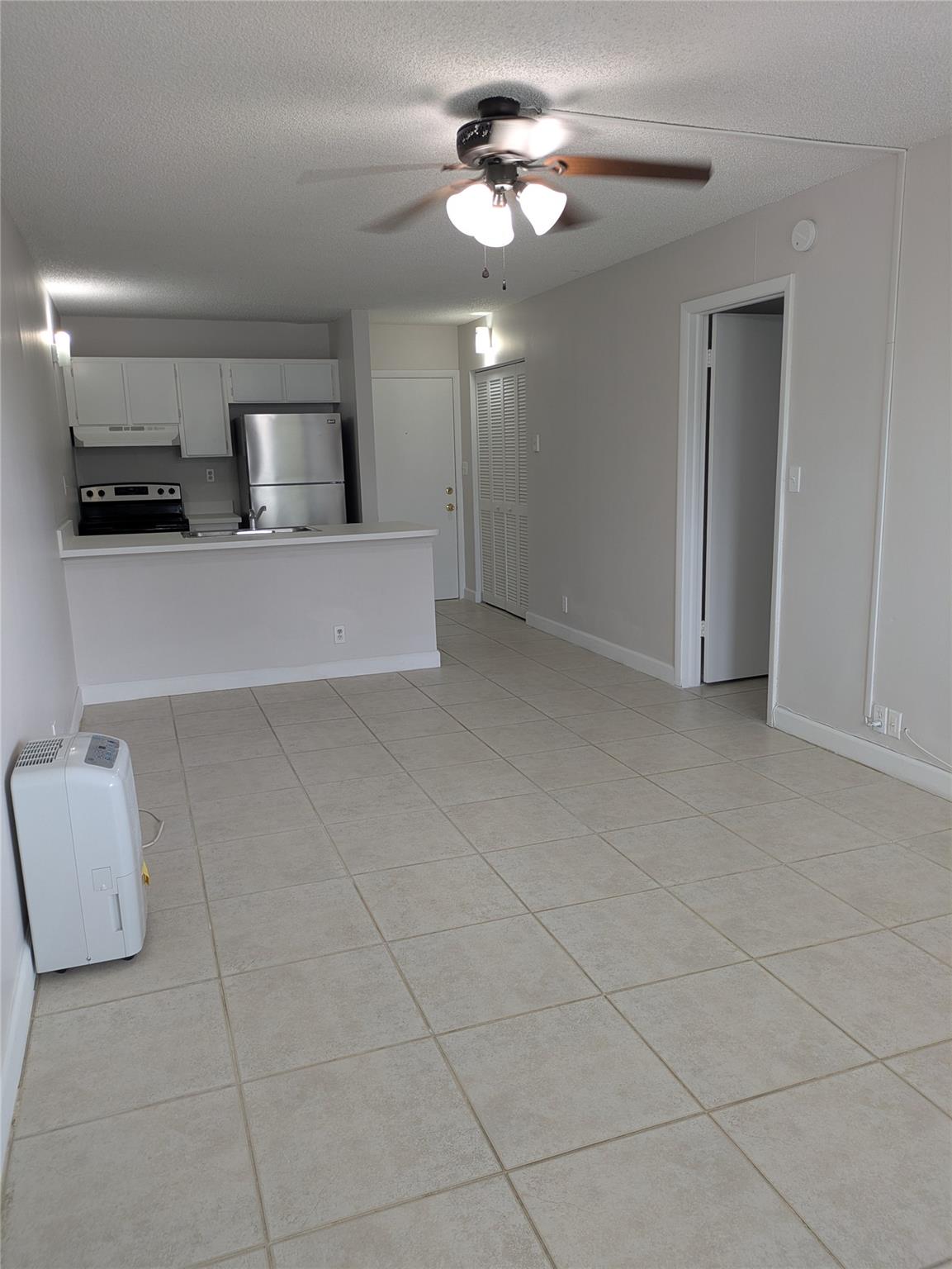Coral Spgs Tower Club II - Residential Lease