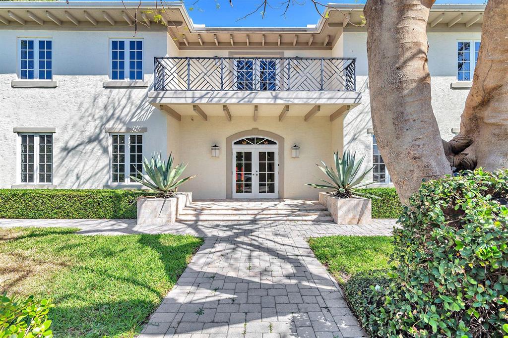 CARLBERG COURT - Residential