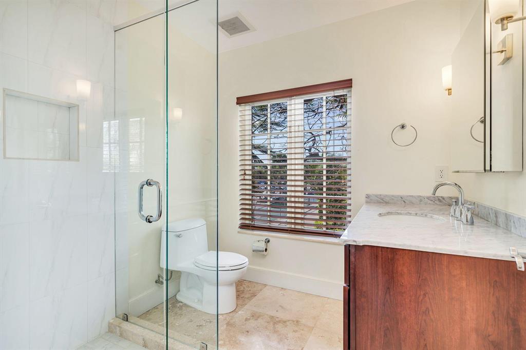 CARLBERG COURT - Residential