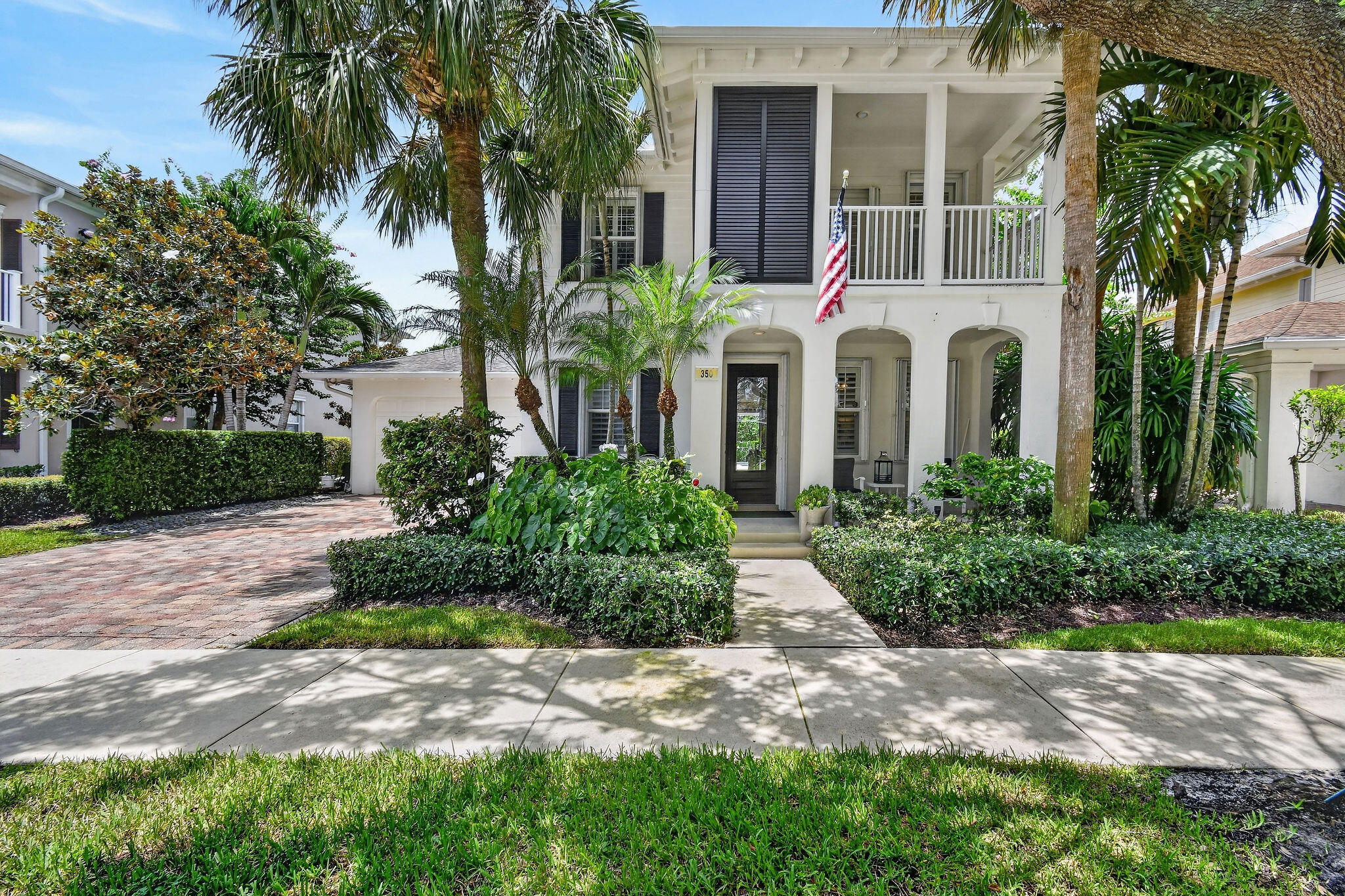 350 Caravelle Drive