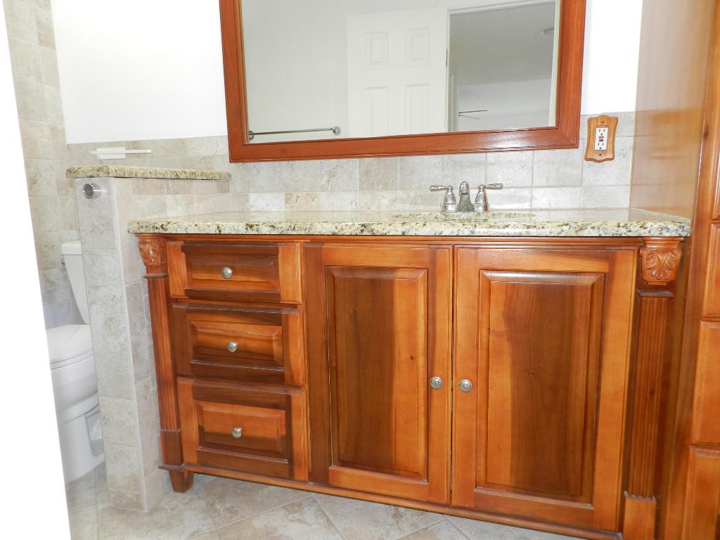 GREENWAY VILLAGE COND NORTH NO 2 DECL
IN - Residential