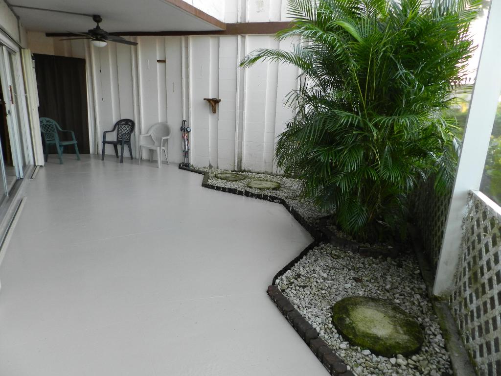 GREENWAY VILLAGE COND NORTH NO 2 DECL
IN - Residential