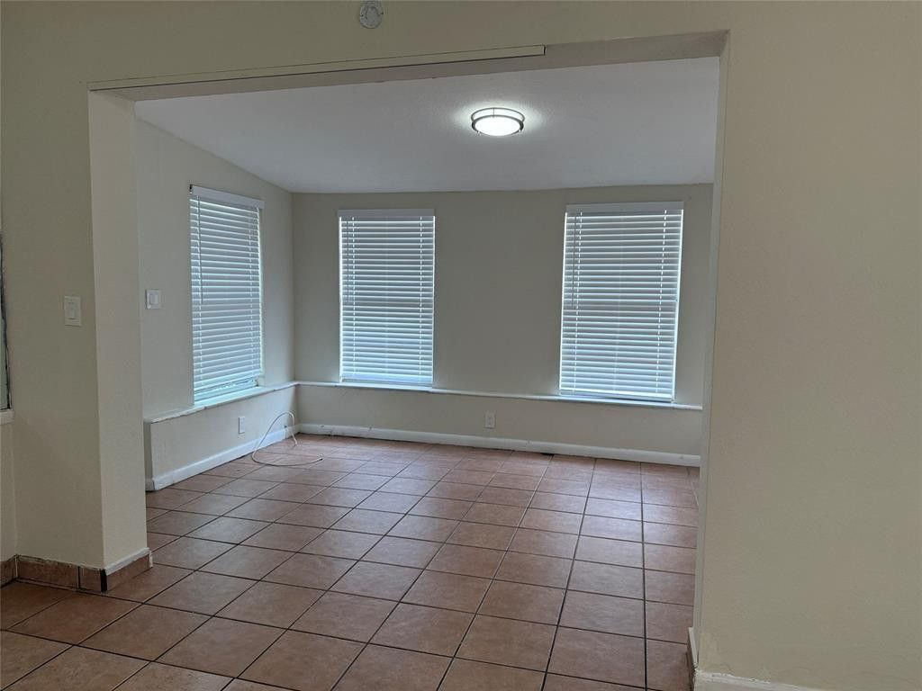 Photo of 640 SW 28th Drive, Fort Lauderdale, FL 33312 (MLS # F10523303)