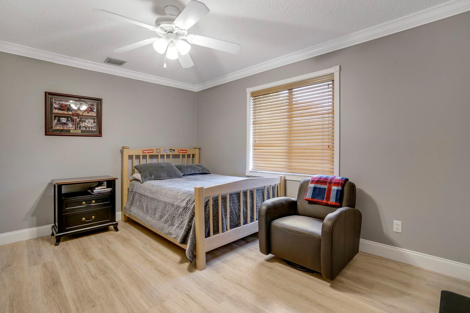 Cypress Glen 104-26 B - Residential