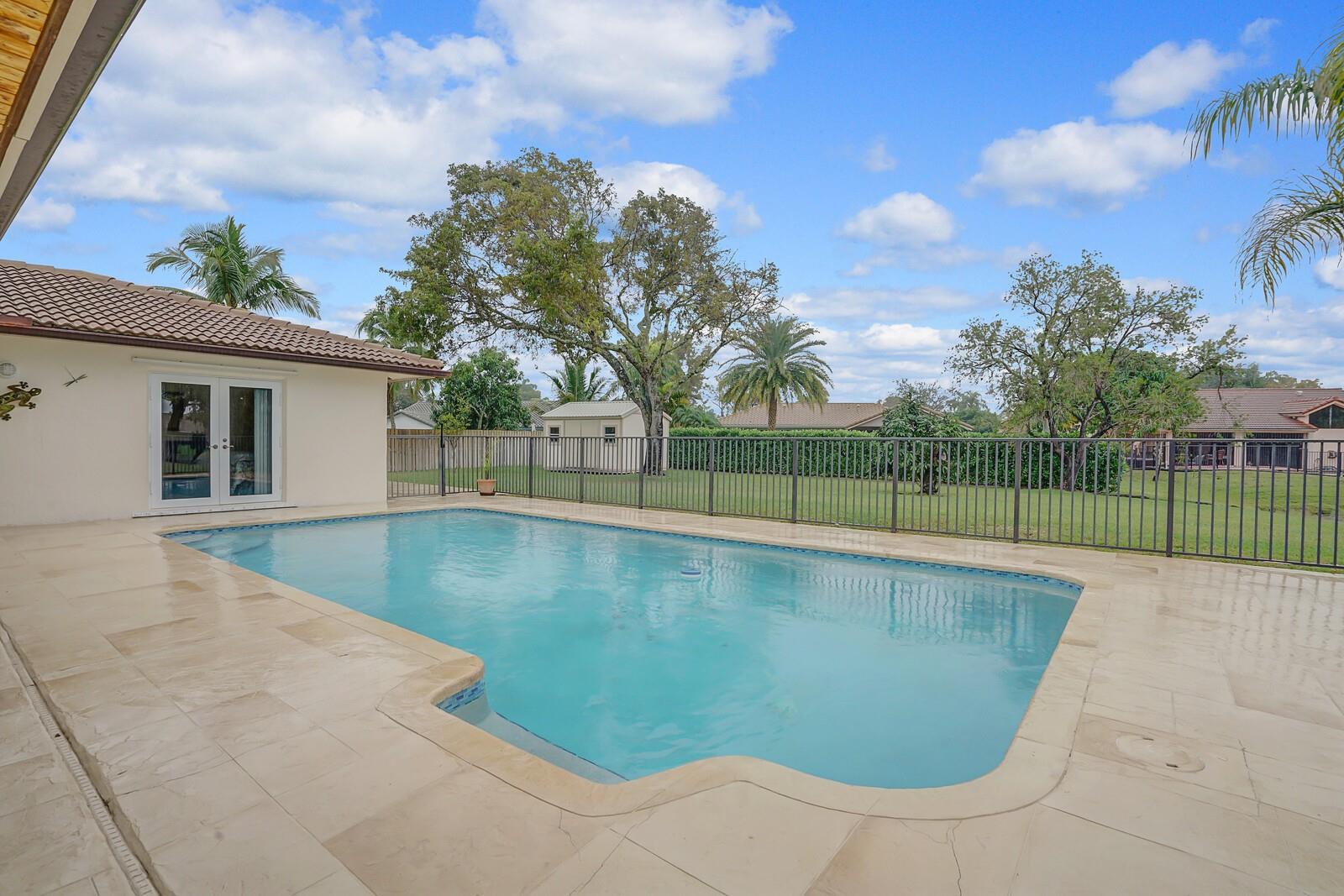 Cypress Glen 104-26 B - Residential