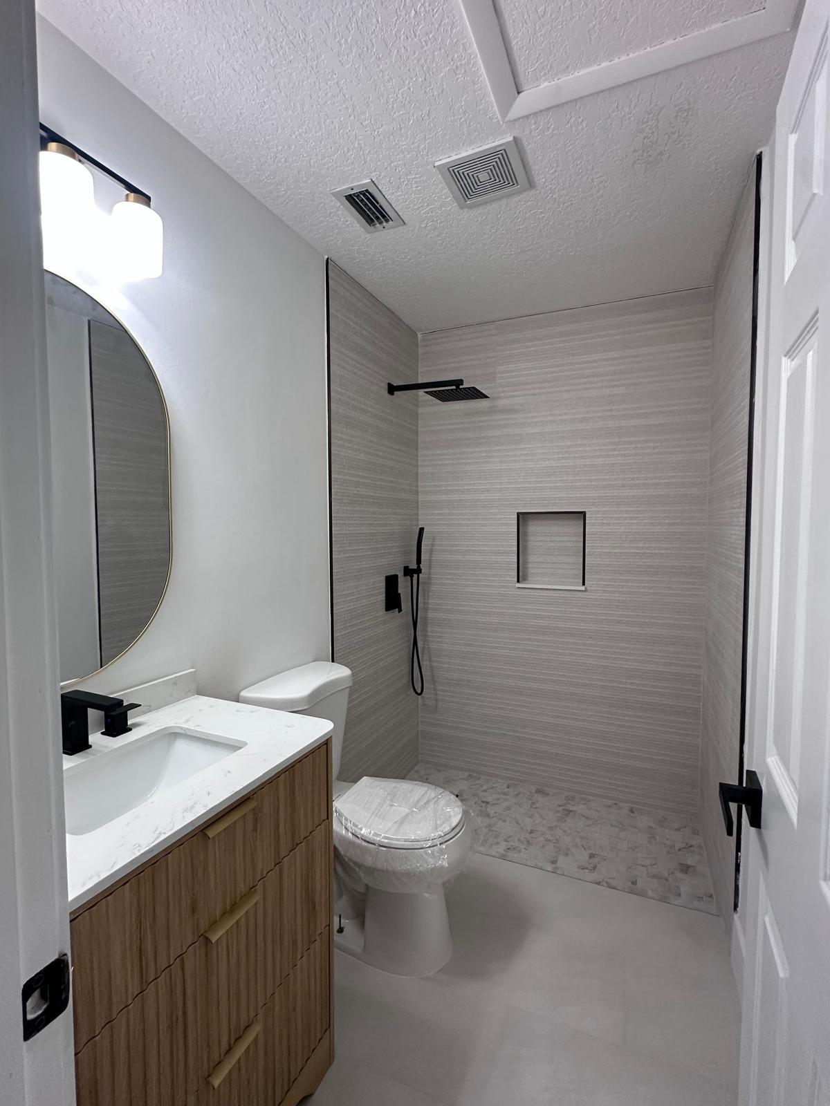 PINE RIDGE NORTH I COND DECL FILED 1-5-82 - Residential