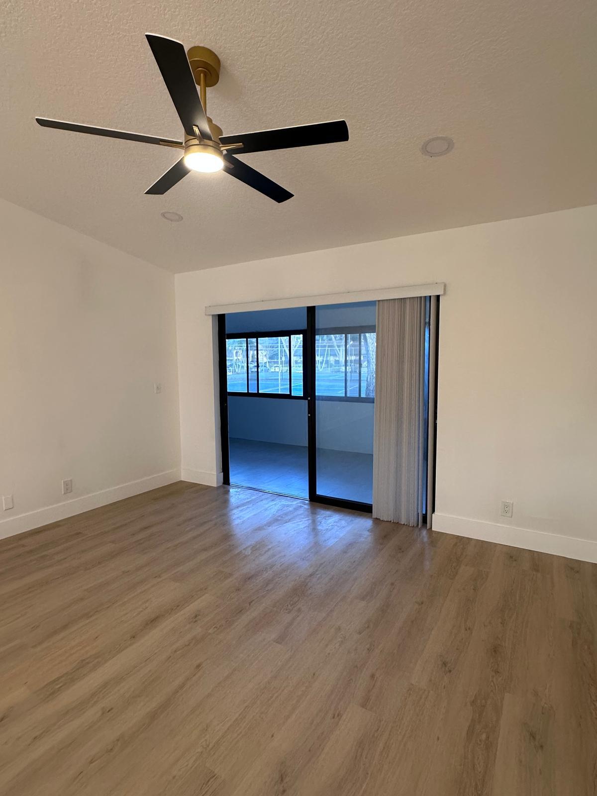 PINE RIDGE NORTH I COND DECL FILED 1-5-82 - Residential