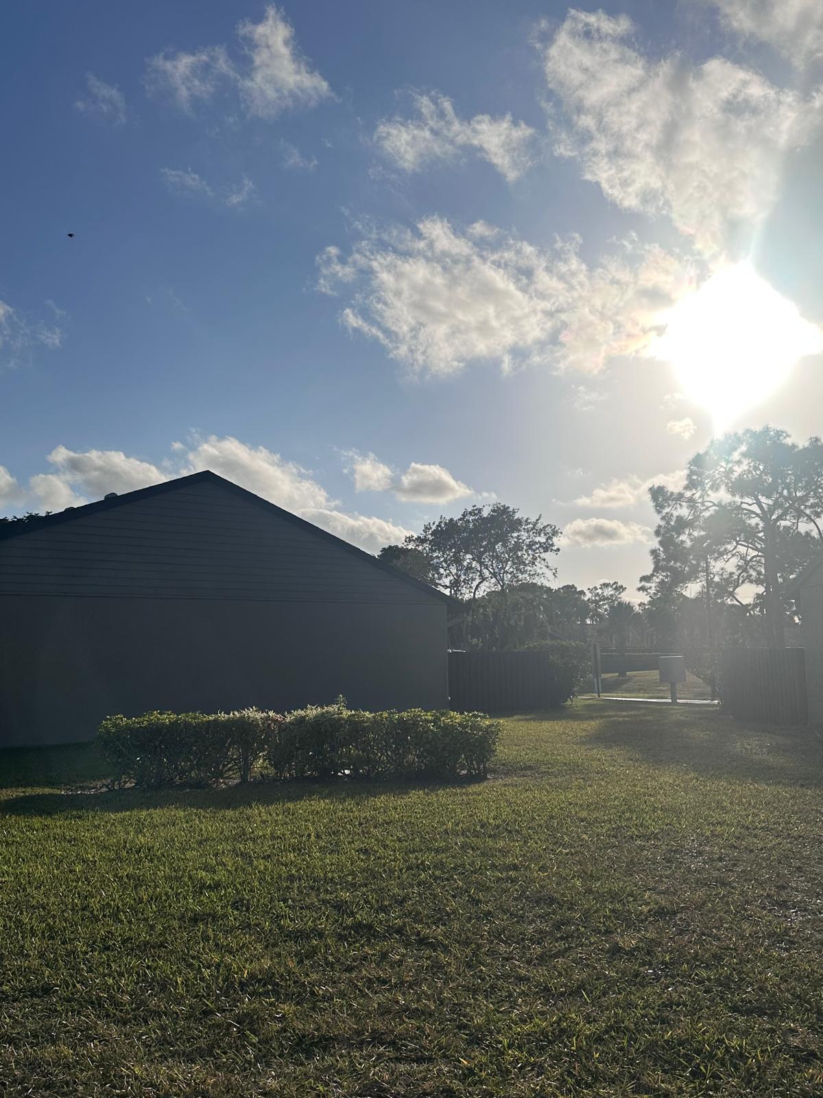 PINE RIDGE NORTH I COND DECL FILED 1-5-82 - Residential