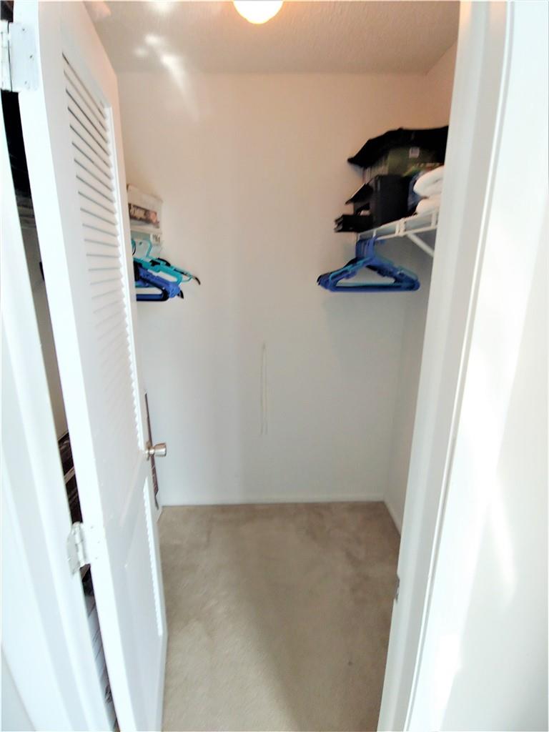 Silver Thatch Atlantic Pl - Residential Lease