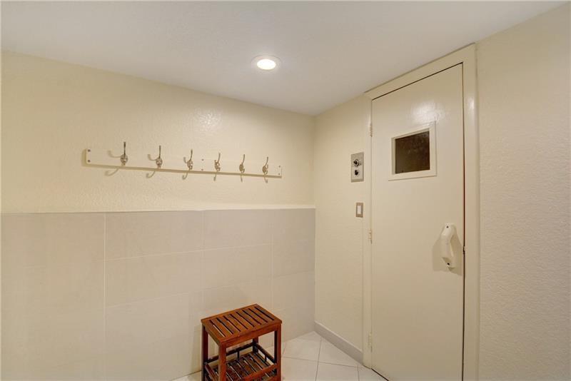 Silver Thatch Atlantic Pl - Residential Lease