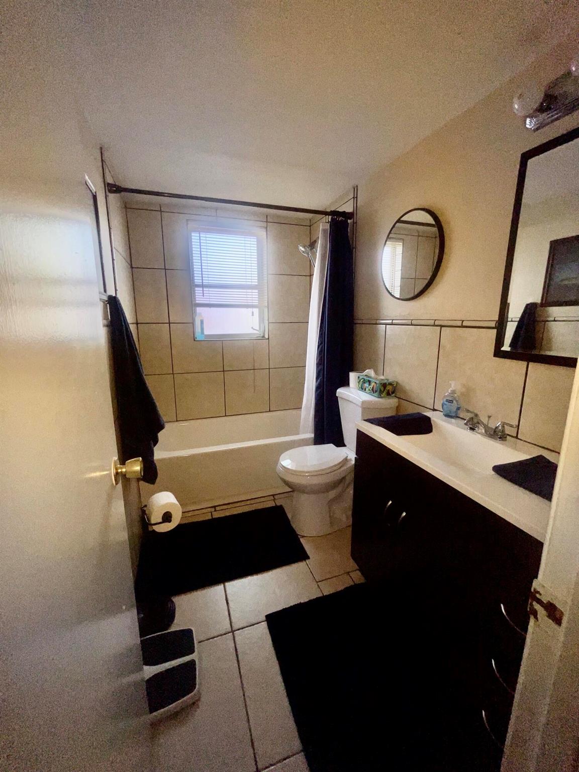 MILLICENT CONDO LTS 4,5 A - Residential