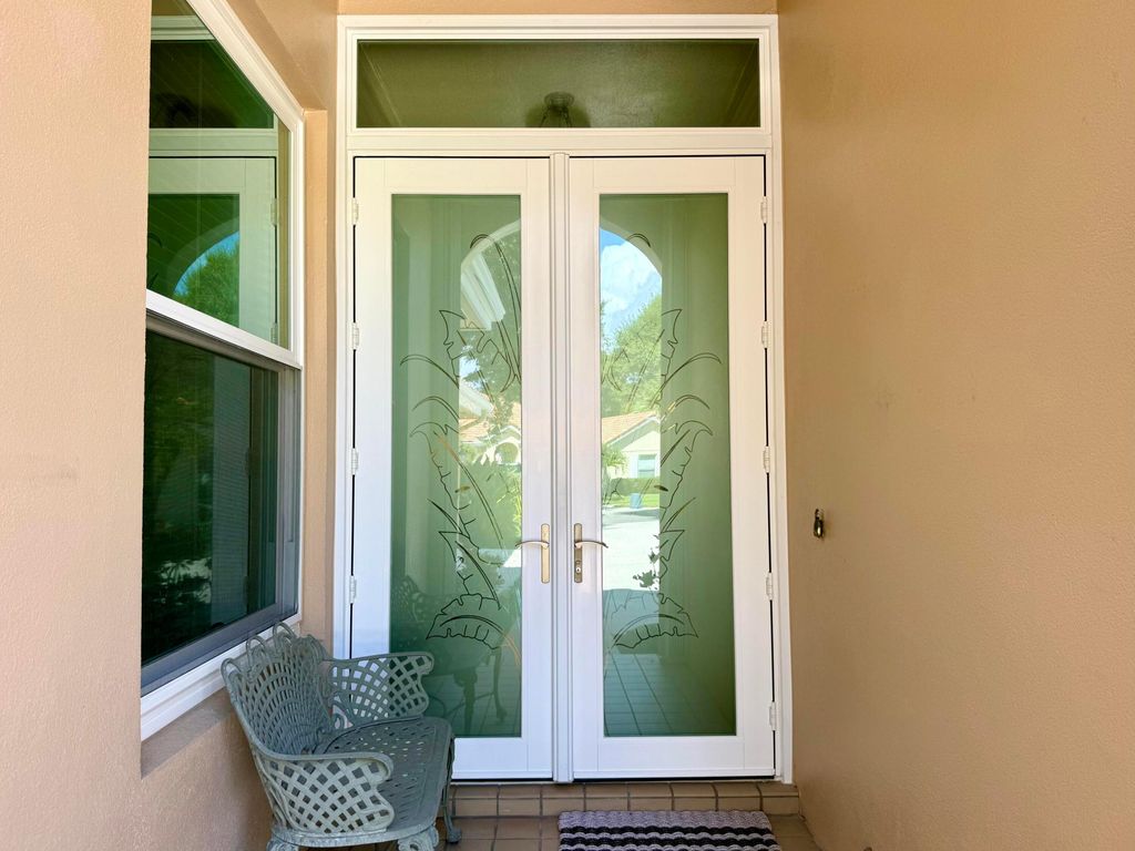 Photo of 187 Hampton Circle, Jupiter, FL 33458 (MLS # R11099760)