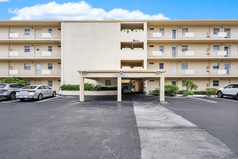 Tiny photo for 2615 NE 3rd Court #308, Boynton Beach, FL 33435 (MLS # B26054436)