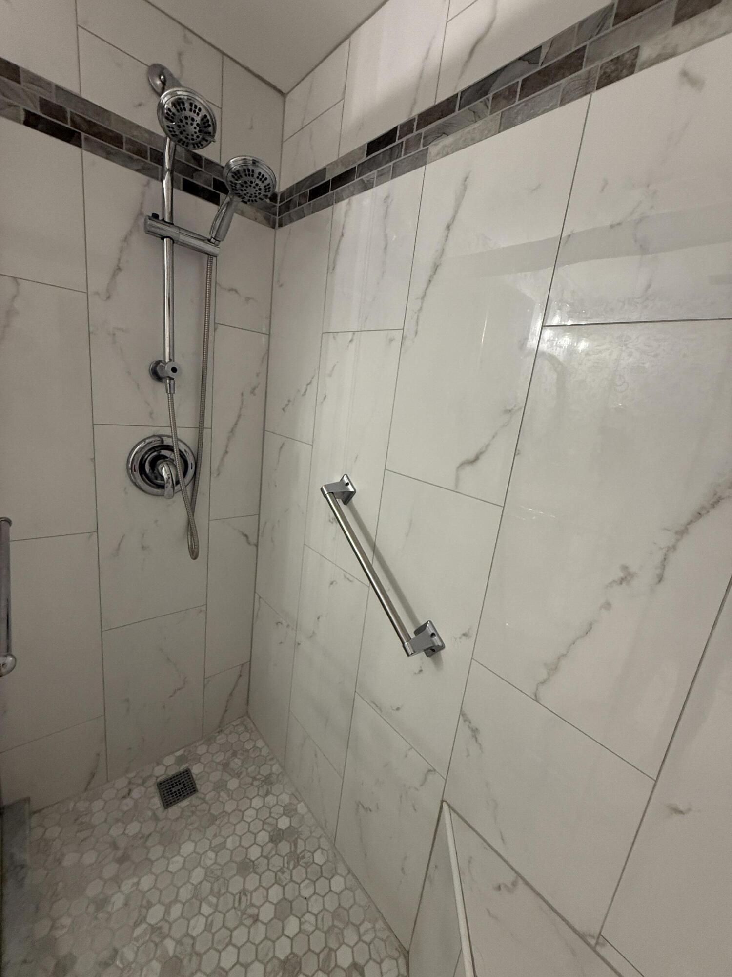 PINE RIDGE III CONDO - Residential