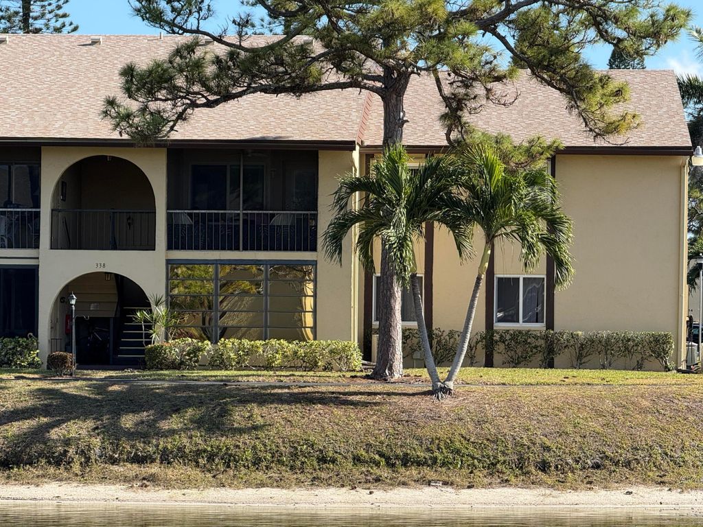 Photo of 338 Pine Ridge Circle #B-2, Greenacres, FL 33463 (MLS # R11161272)