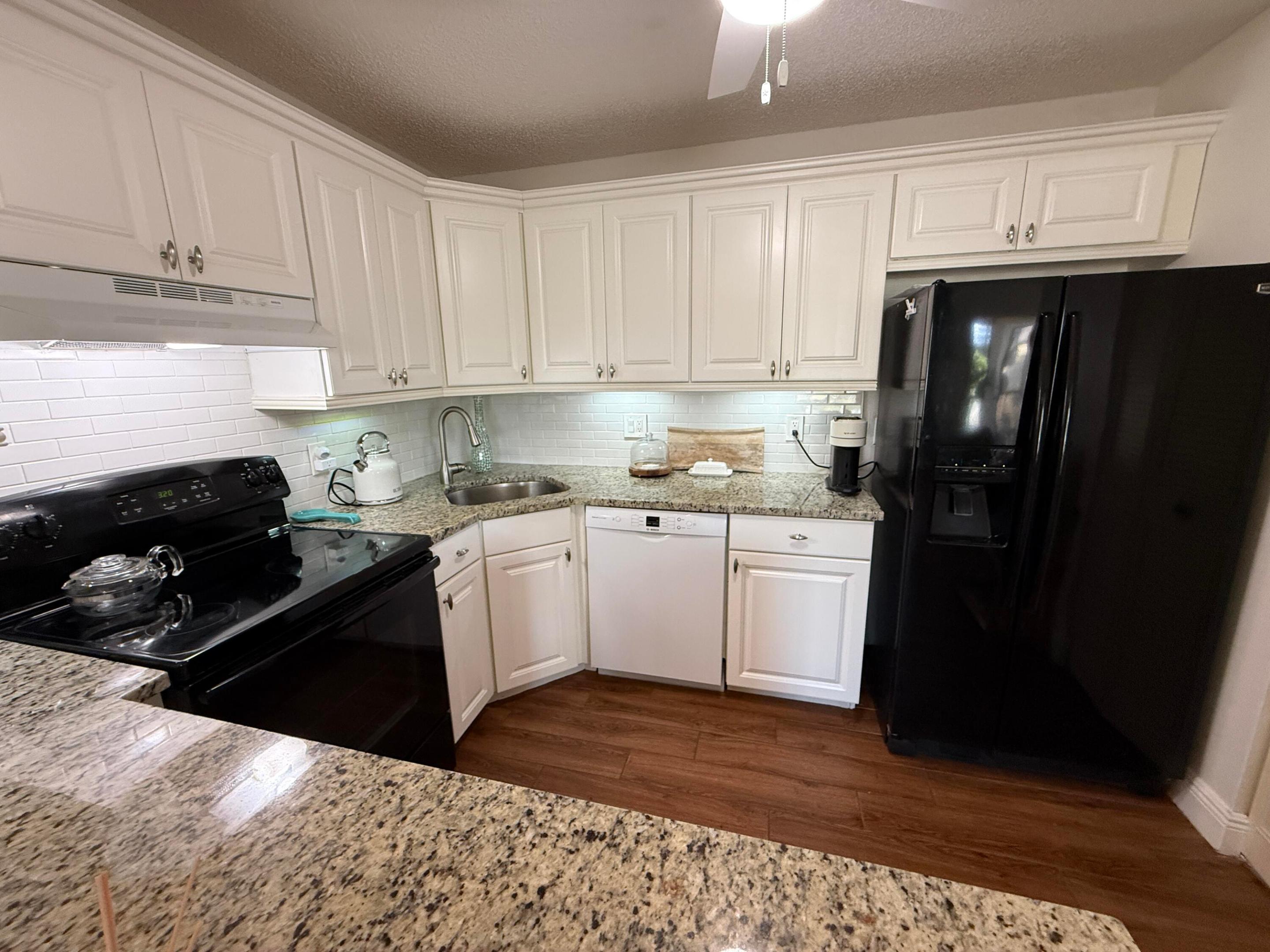 PINE RIDGE III CONDO - Residential