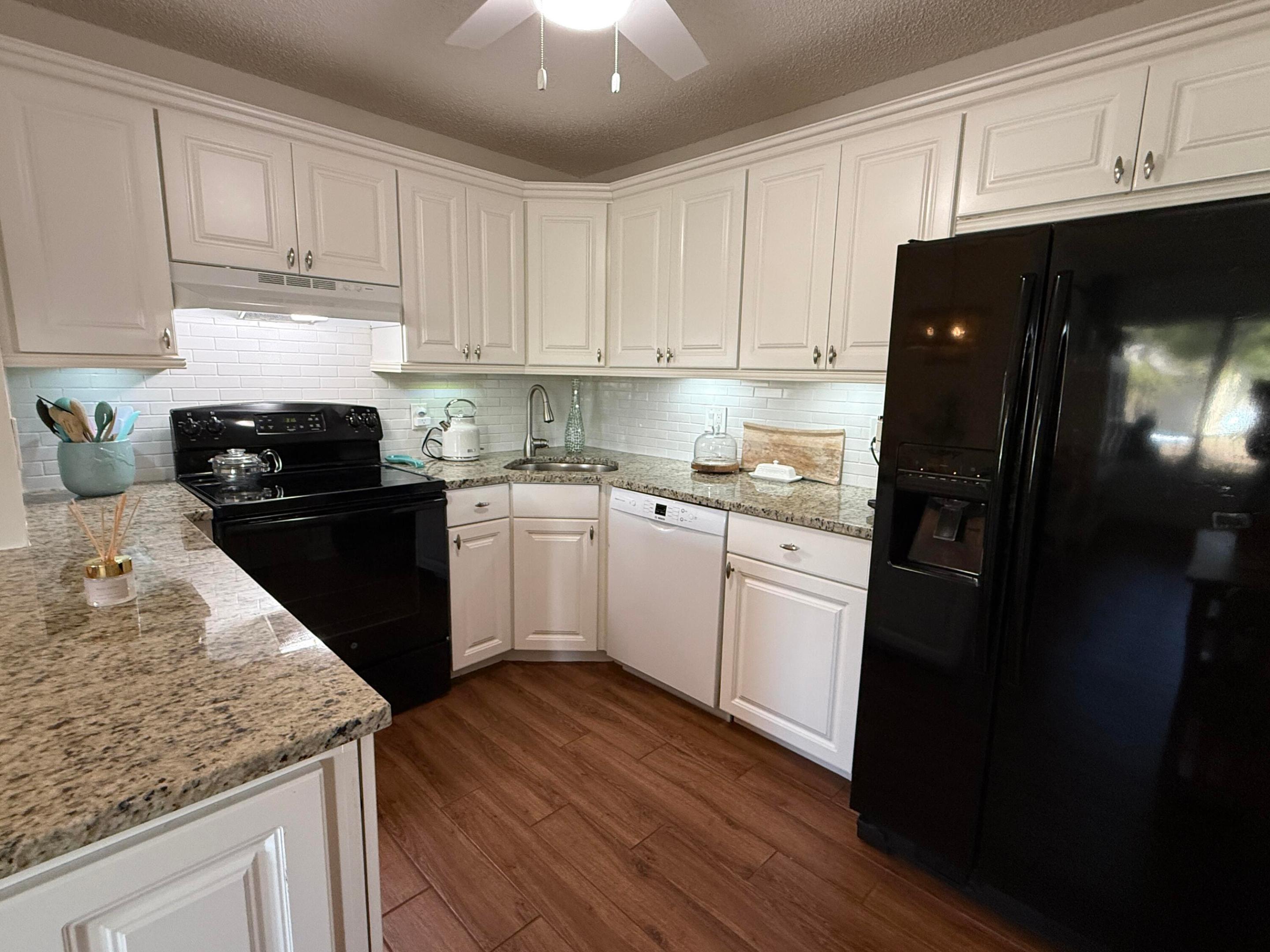 PINE RIDGE III CONDO - Residential