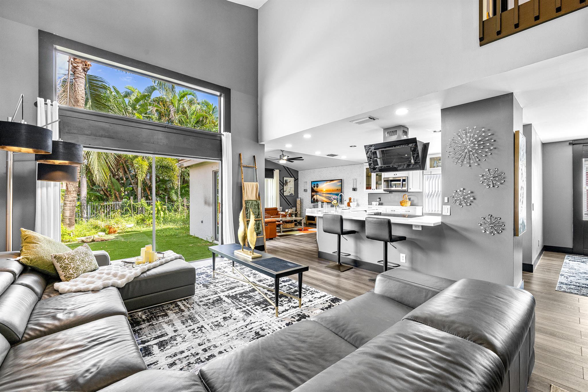 View photos, virtual tours, details... 3527 Stratton Lane