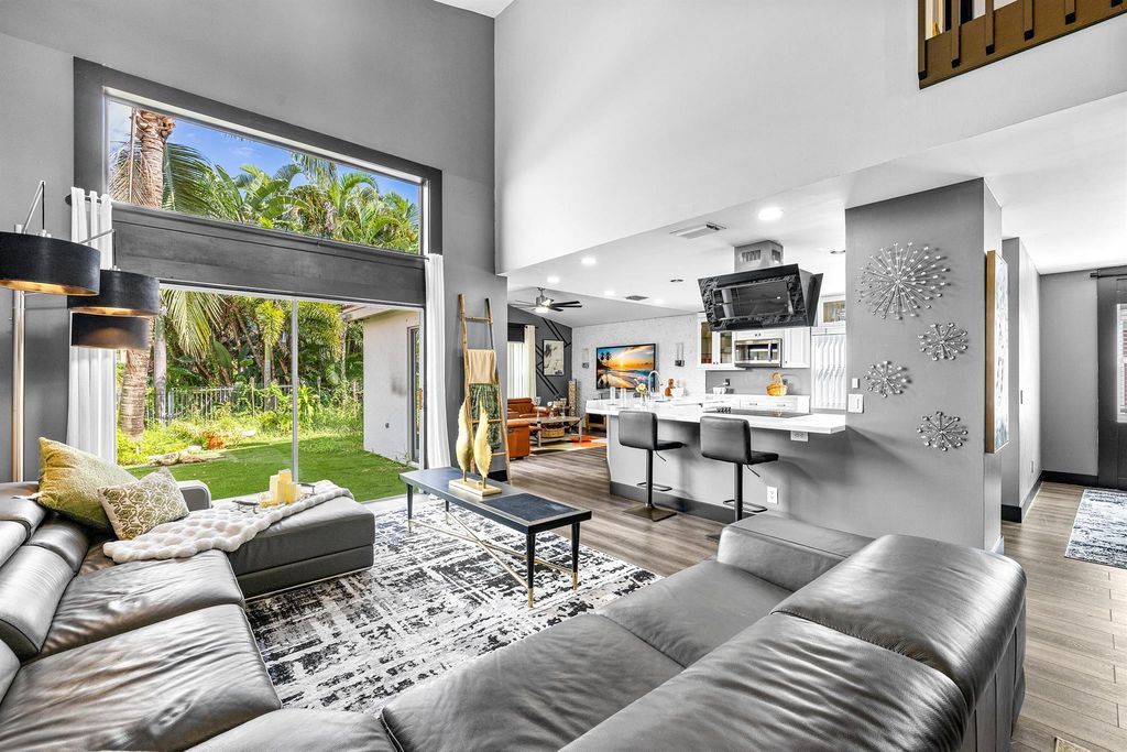 Photo of 3527 Stratton Lane, Boynton Beach, FL 33436 (MLS # R11133521)