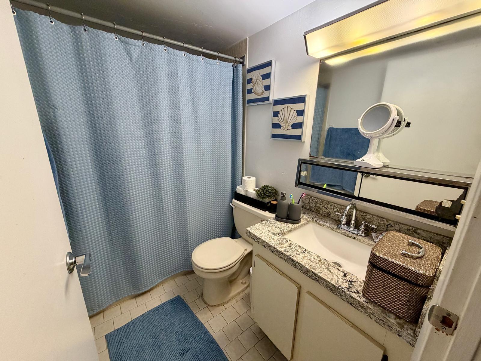 2000 Springdale Boulevard 102