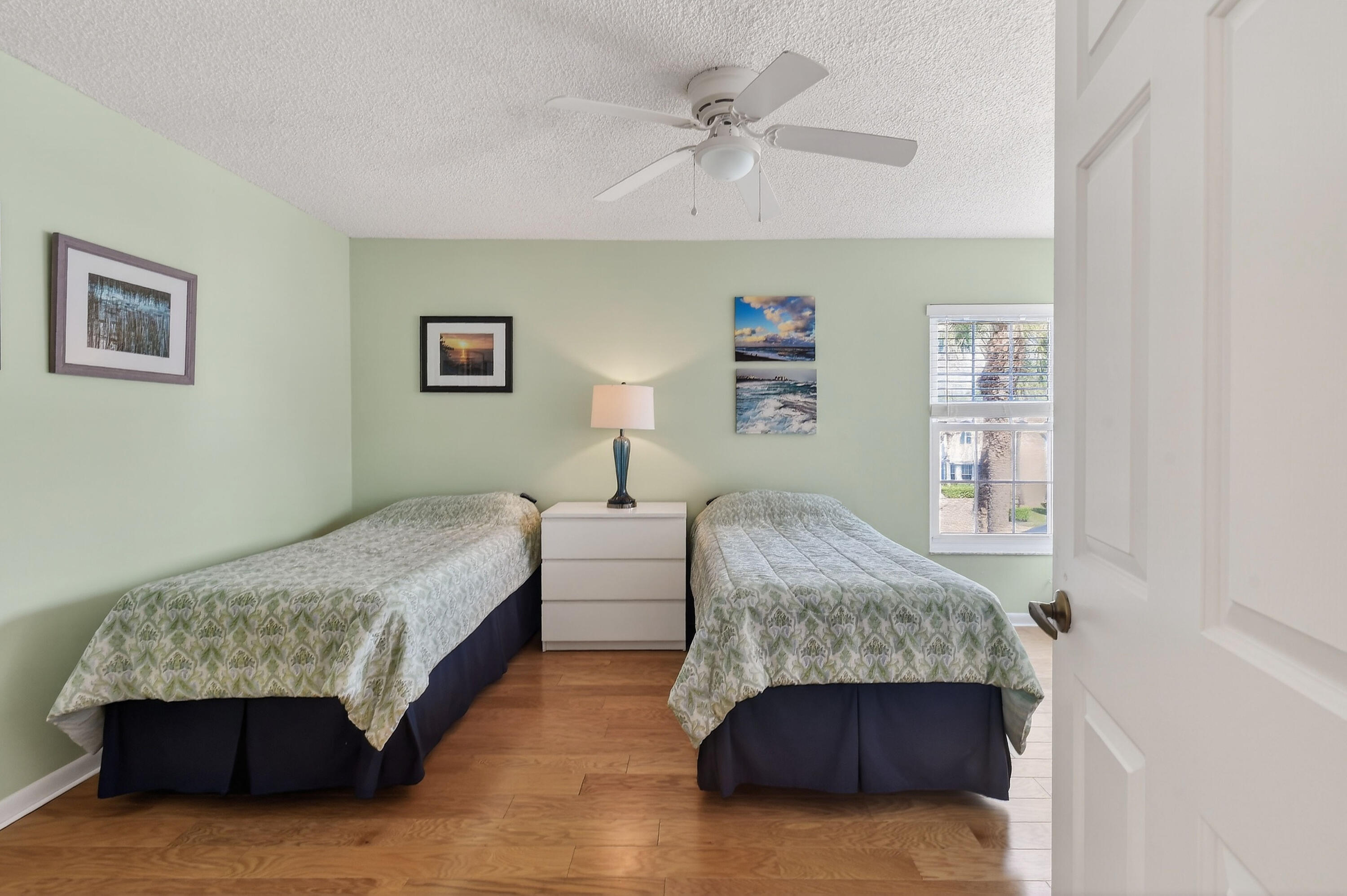 VILLAS OF OCEAN DUNES 4 - Residential