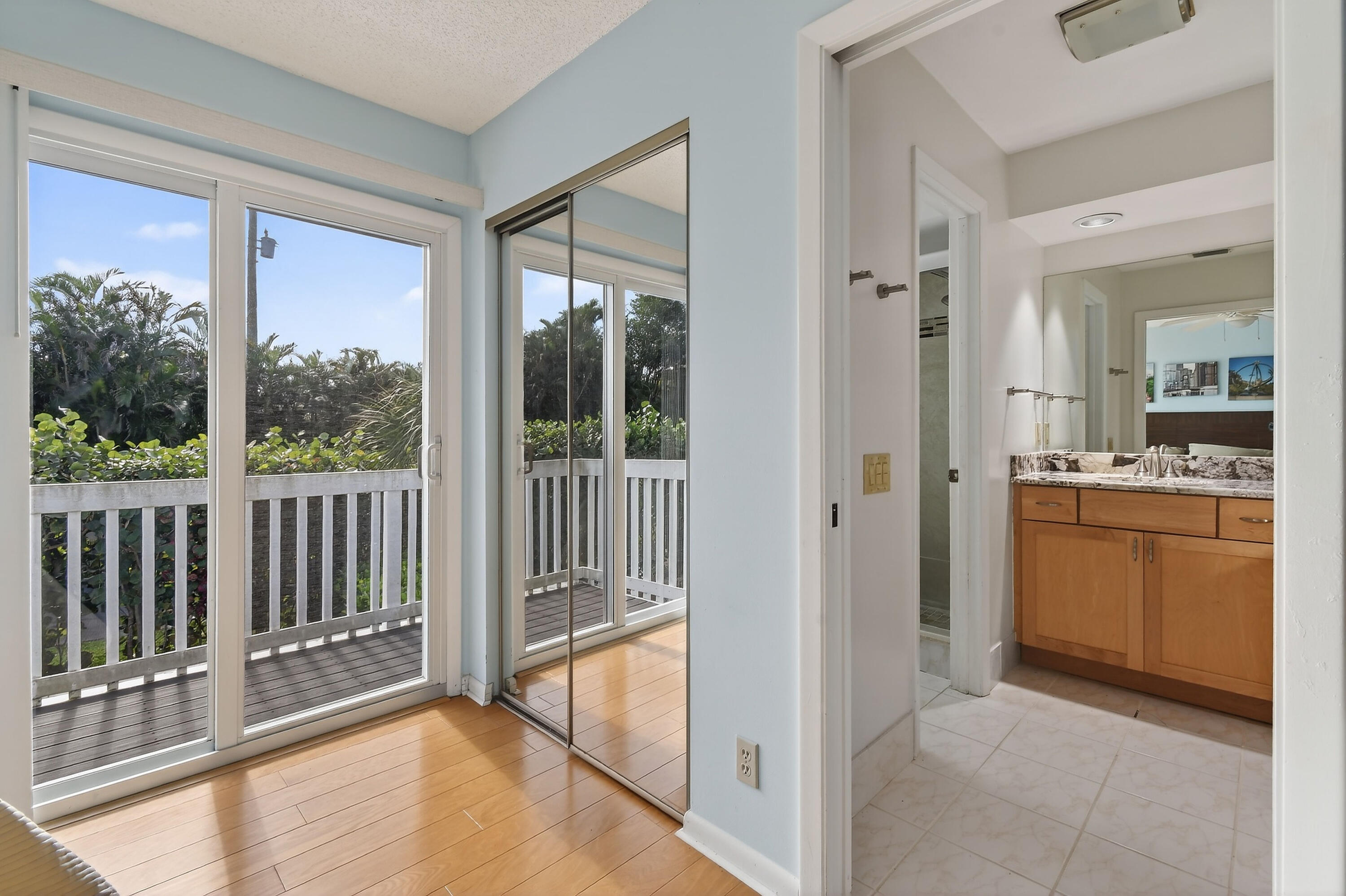 VILLAS OF OCEAN DUNES 4 - Residential