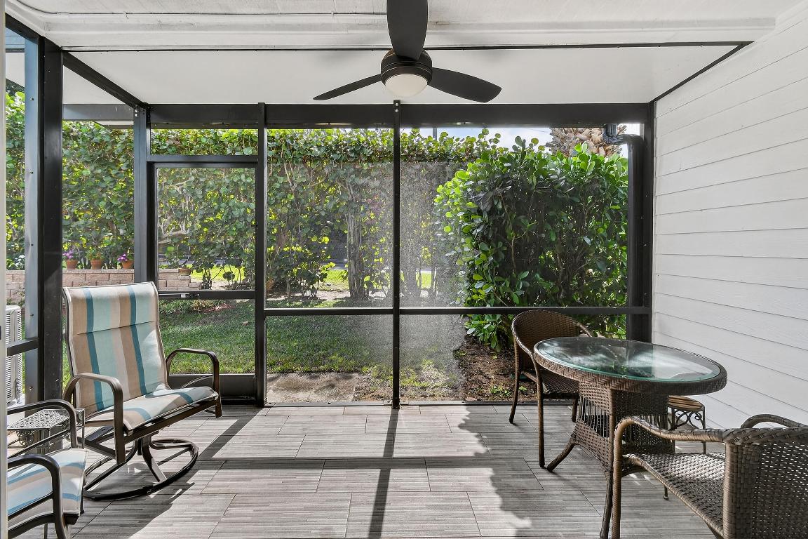 VILLAS OF OCEAN DUNES 4 - Residential