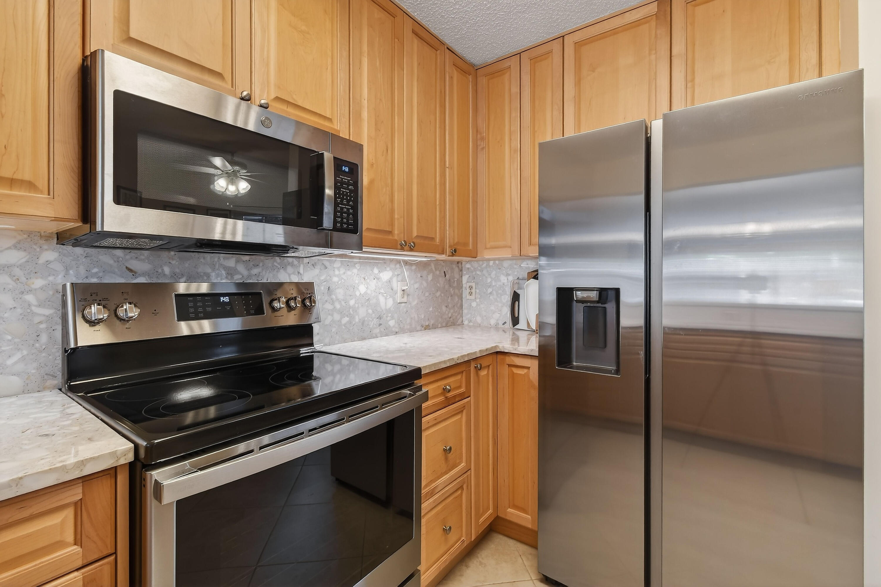 VILLAS OF OCEAN DUNES 4 - Residential