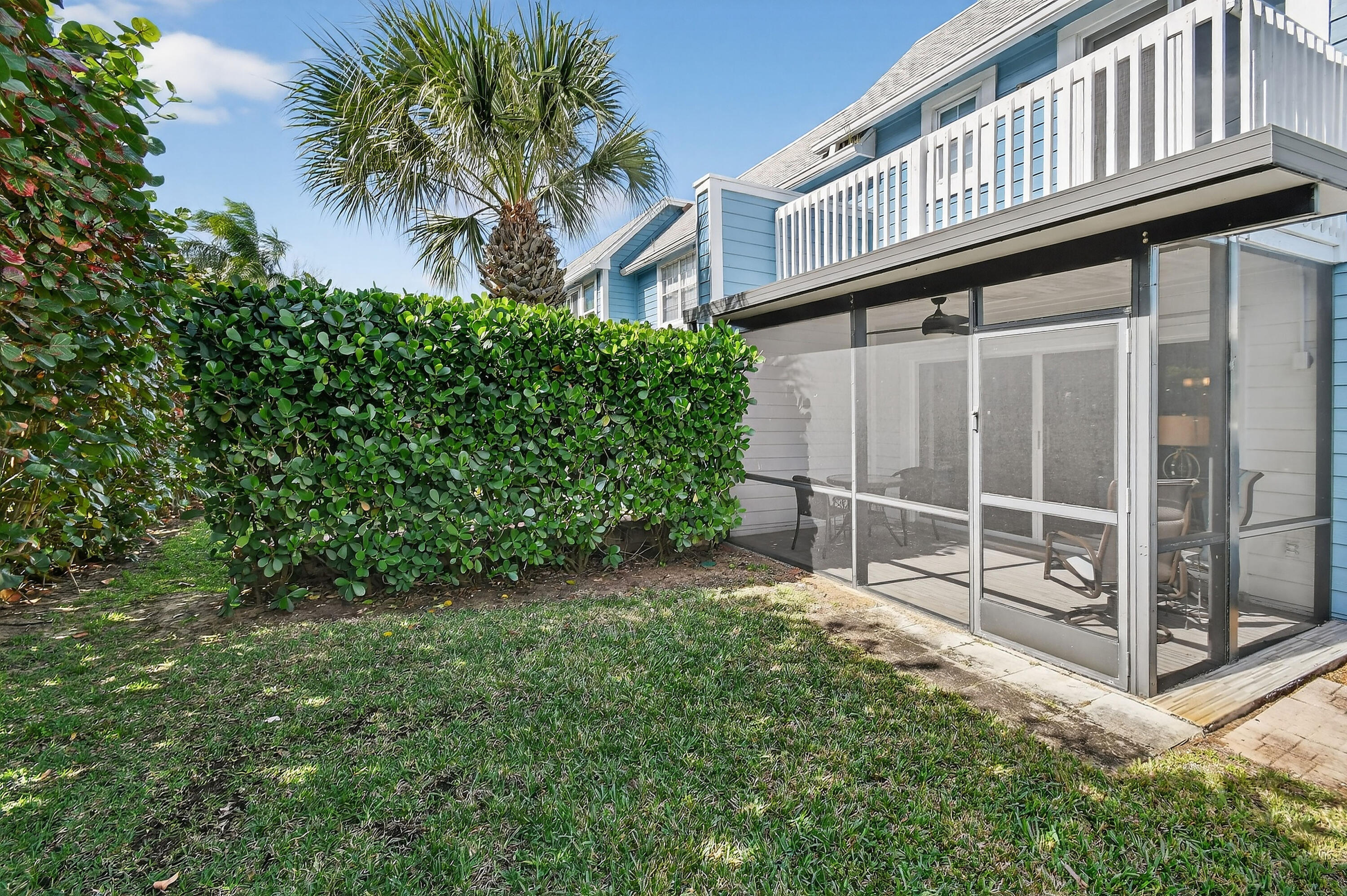 VILLAS OF OCEAN DUNES 4 - Residential