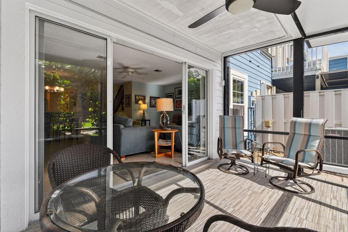 VILLAS OF OCEAN DUNES 4 - Residential