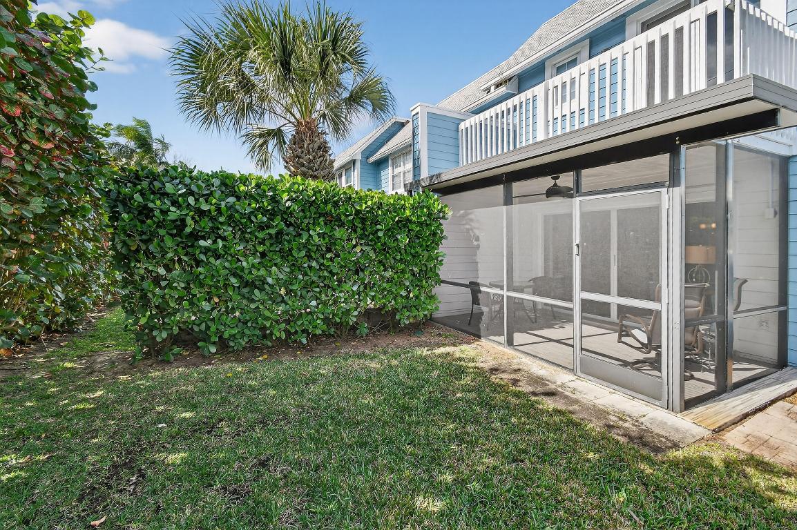 VILLAS OF OCEAN DUNES 4 - Residential