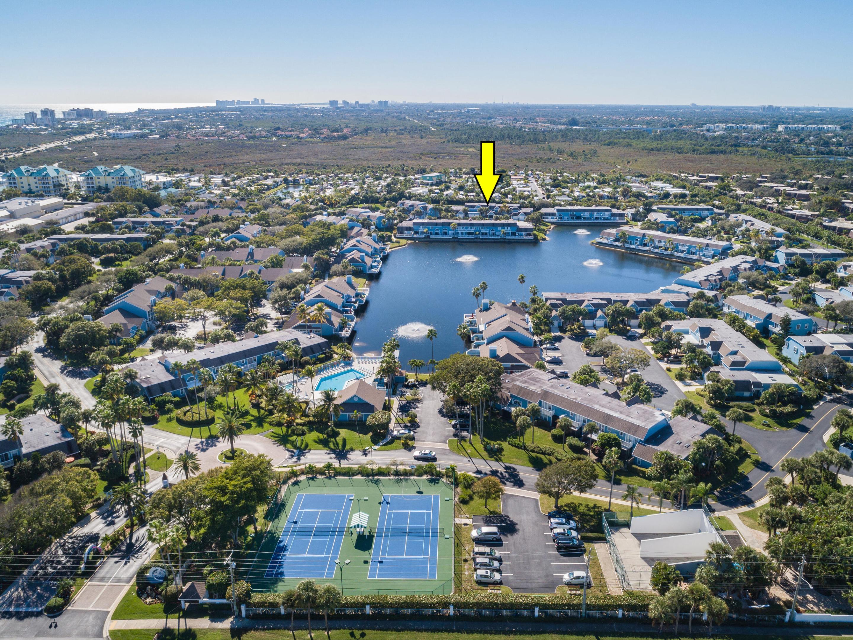 VILLAS OF OCEAN DUNES 4 - Residential