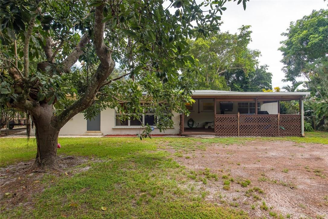 Plantation Park 43-18 B - Residential