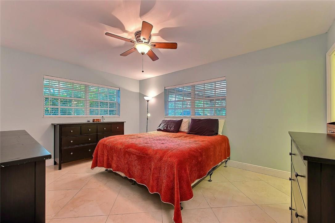 Plantation Park 43-18 B - Residential